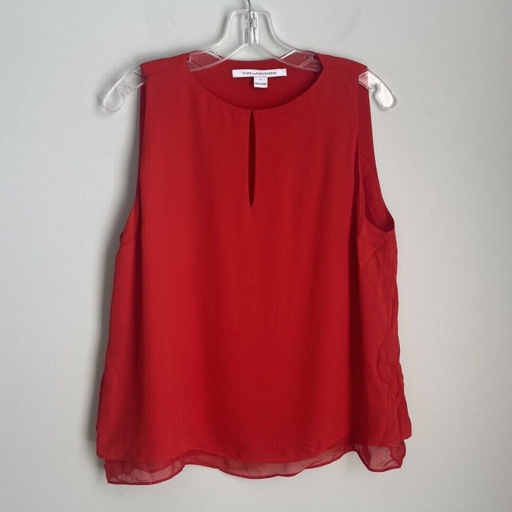 Diane Von Furstenberg Red Silk Sleeveless Keyhole Neck Top
